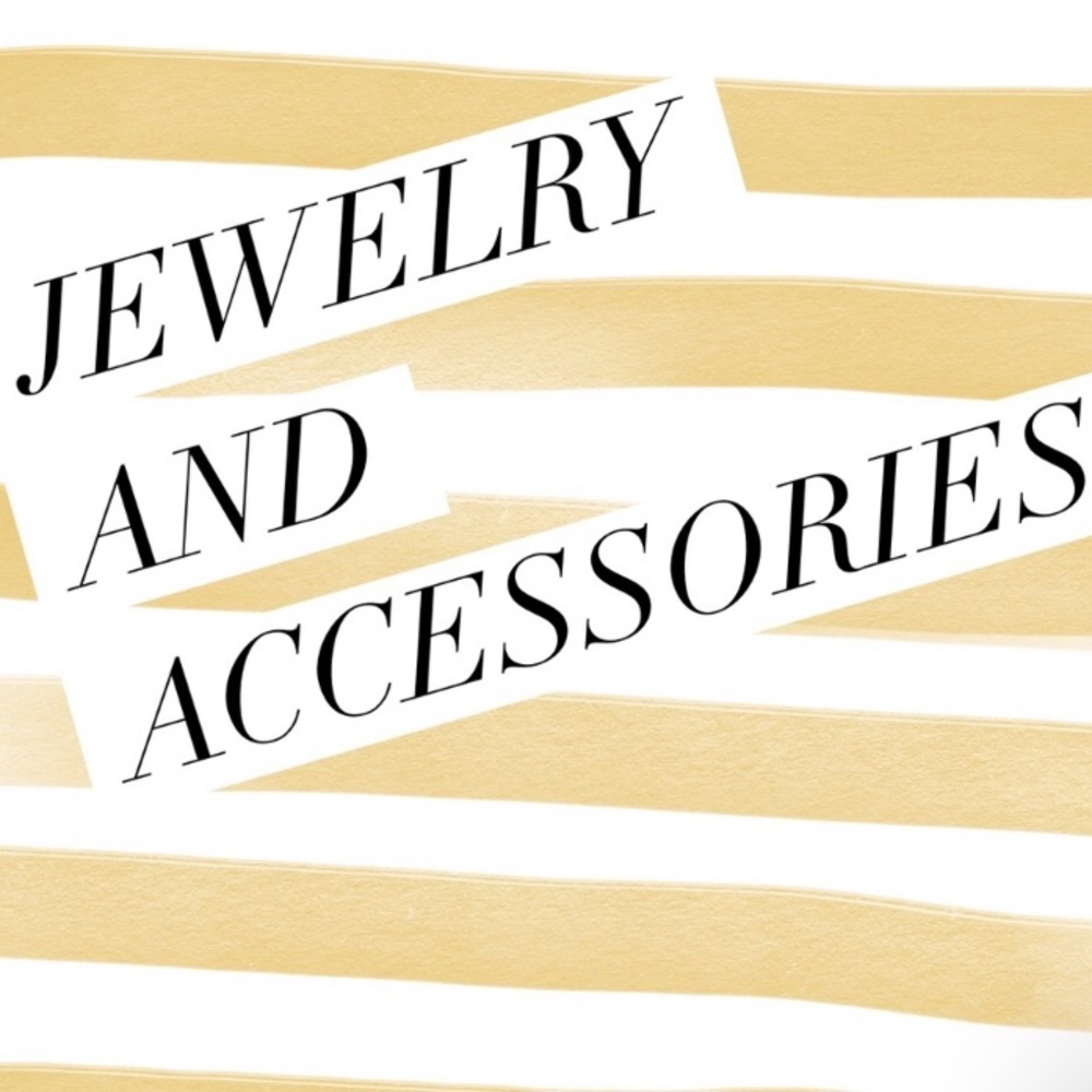 Jewelry, glasses, and accessories!